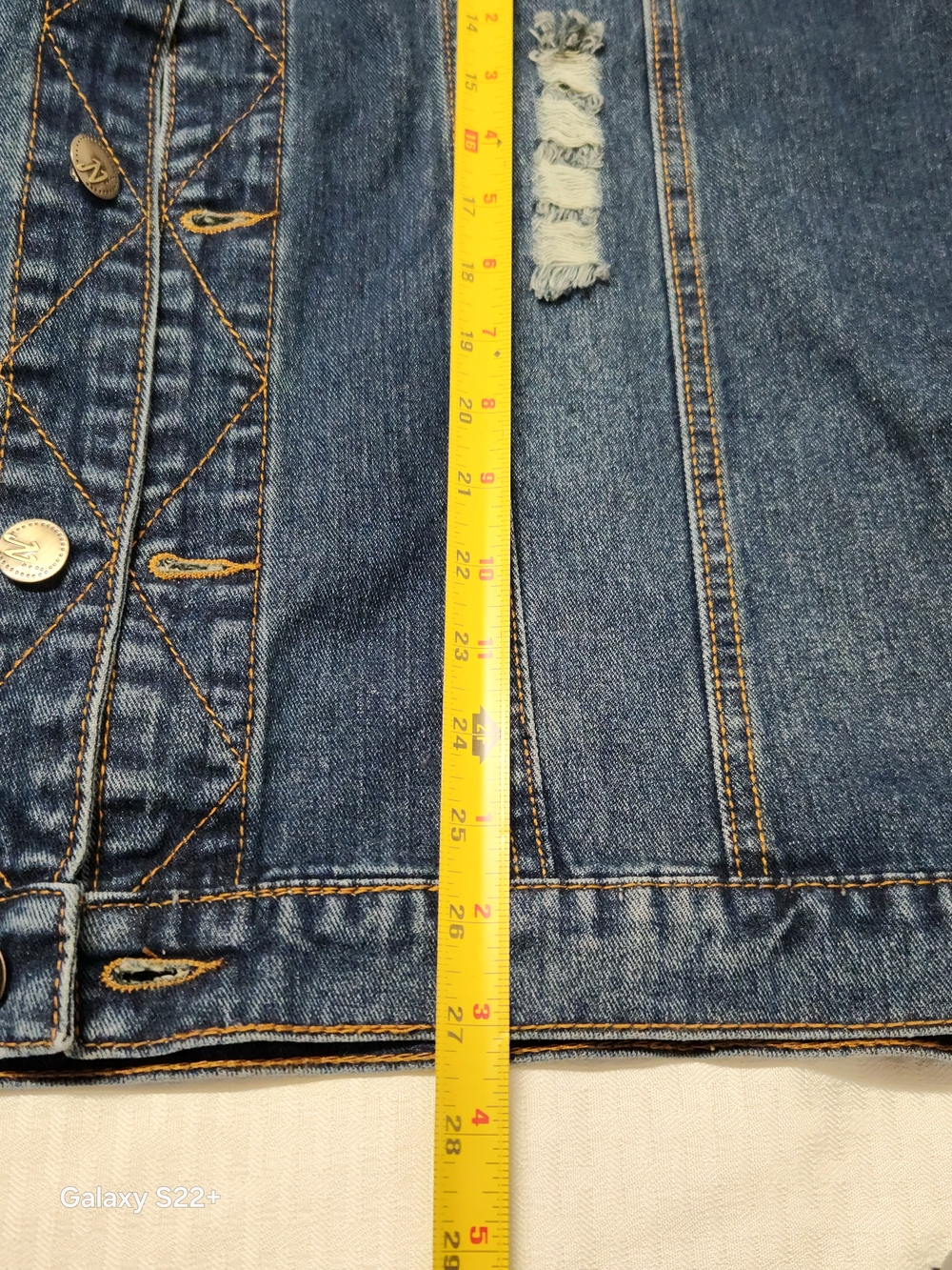 Fashion  Distressed Ripped Denim Vest Biker/Cowboy Vintage  Style Size  M .  C14 - Picture 11 of 13
